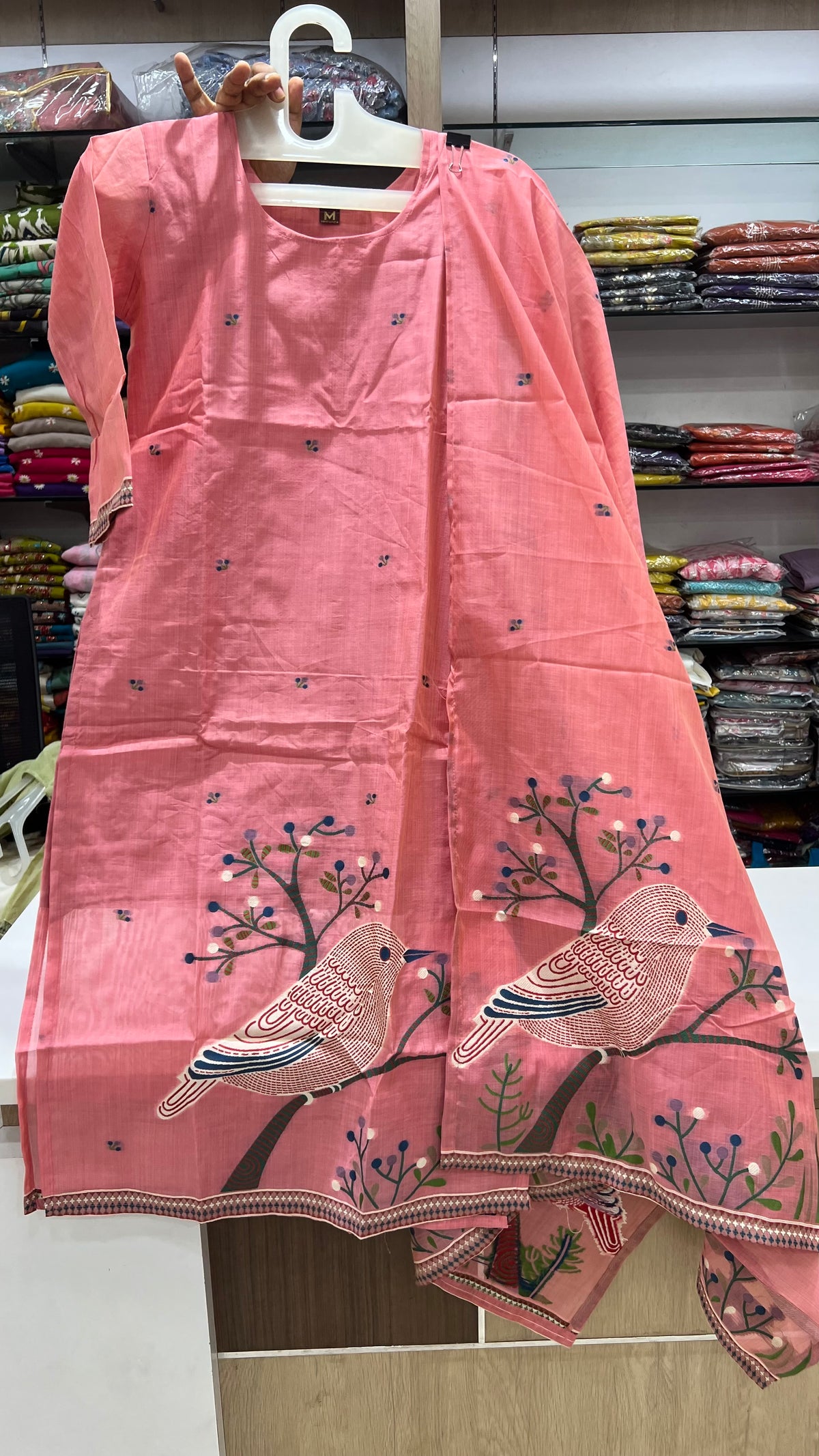 Jamdhani bird