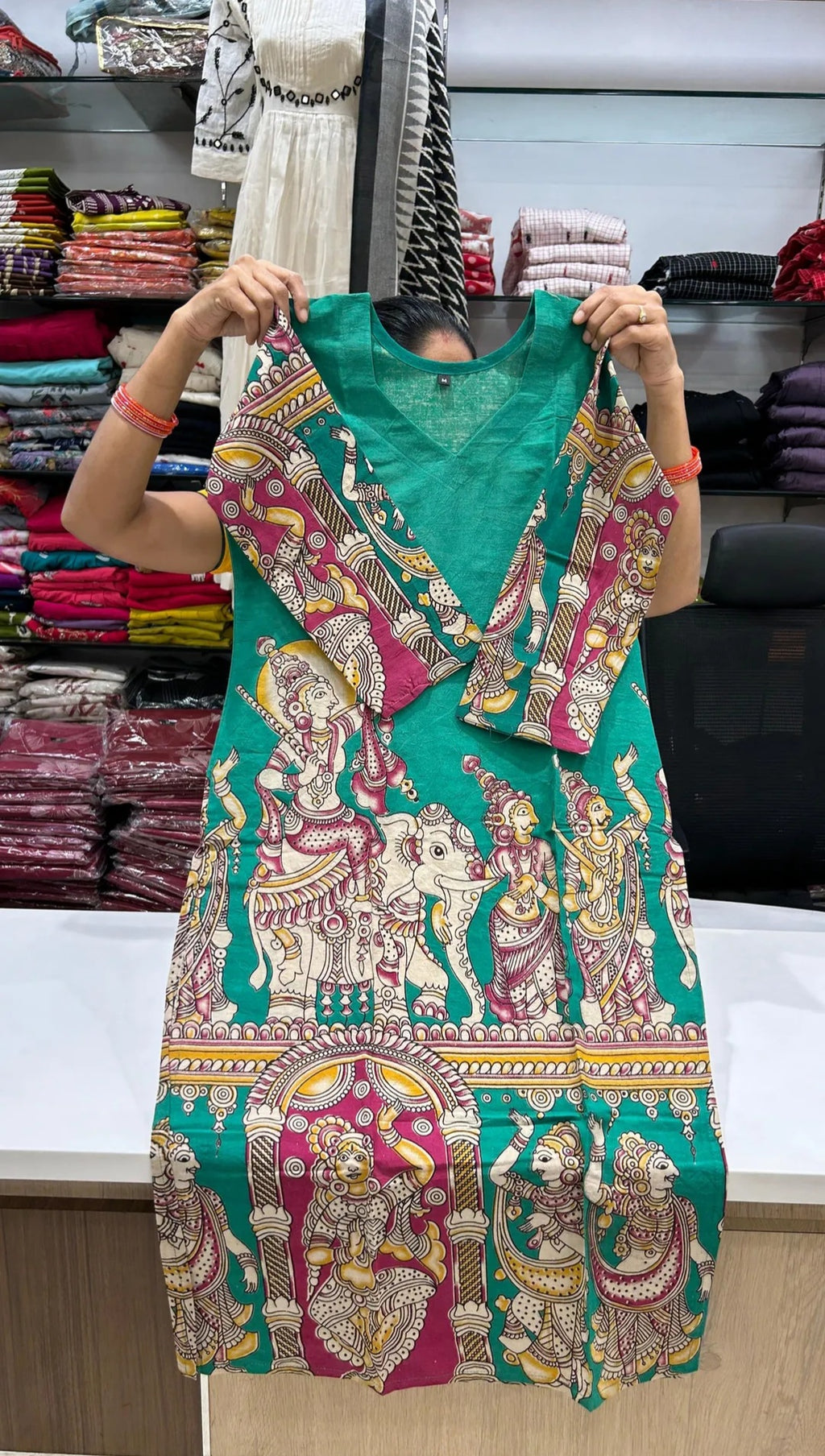 CHITRAPATAM2